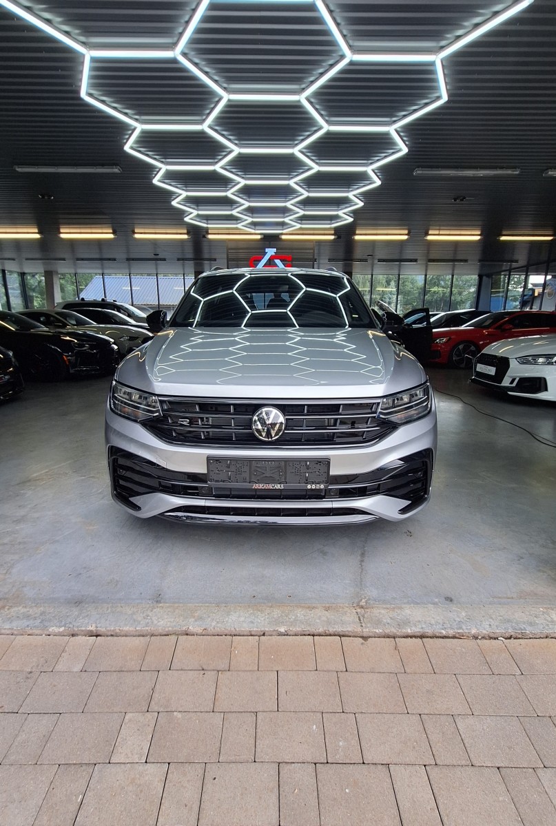 Volkswagen Tiguan SE