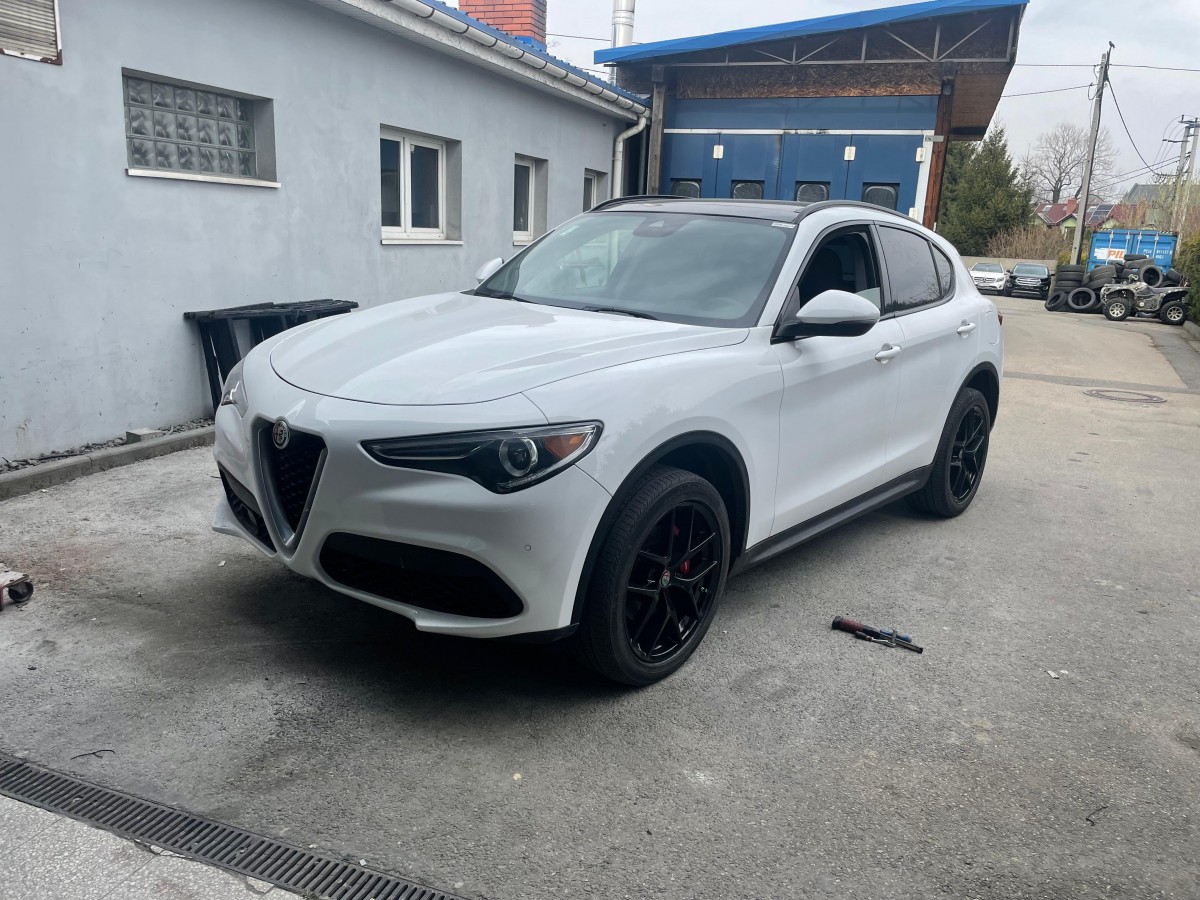 Alfa Romeo Stelvio Ti Sport