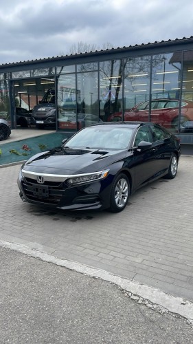 Honda Accord 1